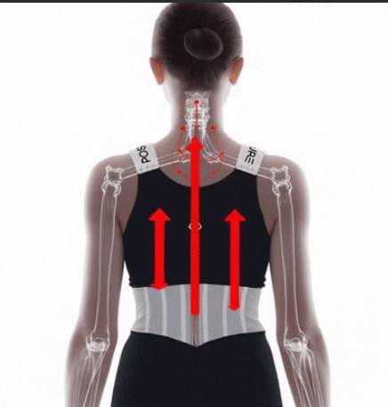 애슐리어는 사용자의 자세 교정과 척추·골반 정렬을 돕는 웰니스 의류다 (사진제공: 위투게더)