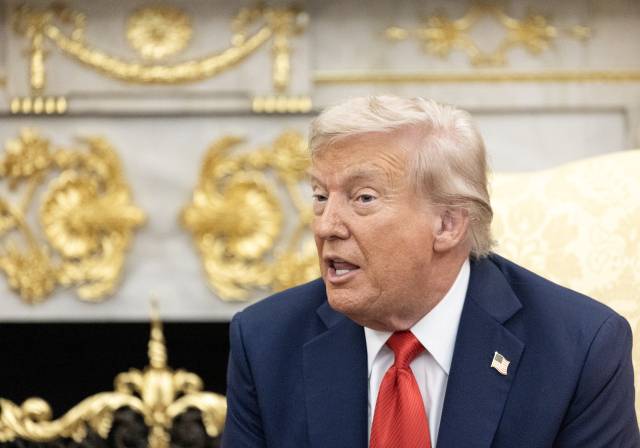 도널드 트럼프 미국 대통령이 25일(현지시간) 미국 워싱턴DC 백악관에서 이재명 대통령과 한미 정상회담을 하고 있다. 워싱턴=연합뉴스