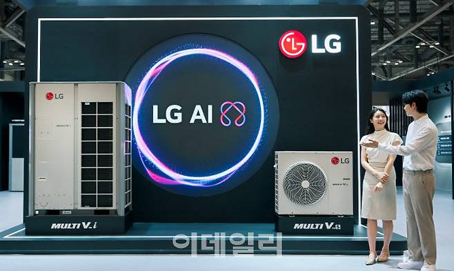 실내 환경이 쾌적해지면 절전 모도르 전환해 전기까지 아껴주는 LG전자 시스템에어컨 ‘멀티브이 아이(Multi V i)와 ‘멀티브이 에스(Multi V S)’.(사진=LG전자)