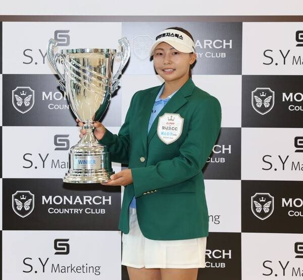 2025년 한국여자프로골프(KLPGA) 2부인 'KLPGA 2025 모나크CC·에스와이마케팅 드림투어 13차전' 우승을 차지한 김지영2 프로. 사진제공=KLPGA