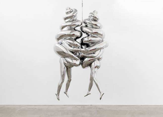 루이즈 부르주아의 ‘커플’(2003). (C) The Easton Foundation / Licensed by SACK, Korea. 삼성문화재단 제공