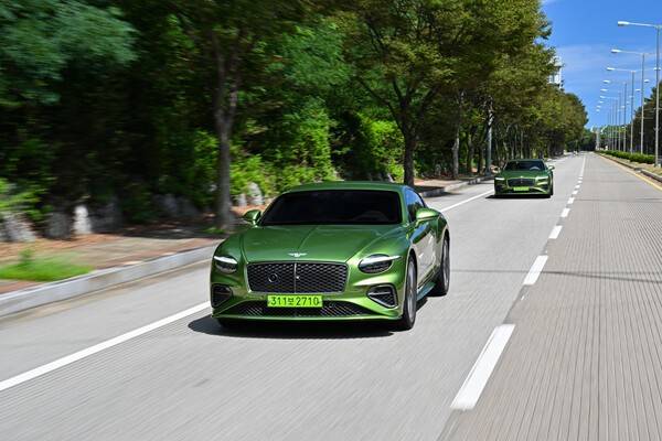 벤틀리 컨티넨탈 GT 스피드