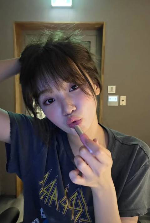 사진=김채원 공식 인스타그램