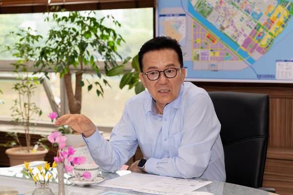 인천 한 시민단체가 이재호 연수구청장을 상대로 경찰에 고발장을 제출했다. /연수구 제공