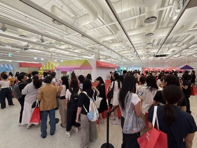 무신사 뷰티 페스타를 찾은 사람들/사진=김다이 기자 @neverdie