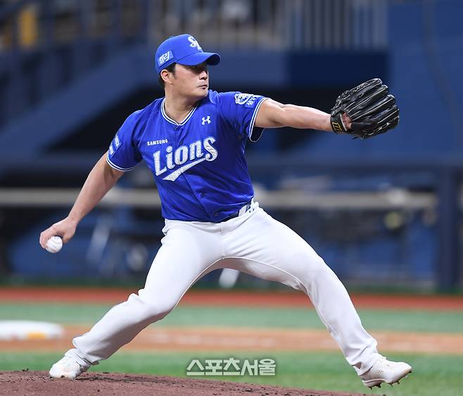 삼성 오승환이 29일 서울 고척스카이돔에서 열린 2024 KBO리그 키움과 경기 6회 역투하고 있다. 고척 | 최승섭 기자 thunder@sportsseoul.com