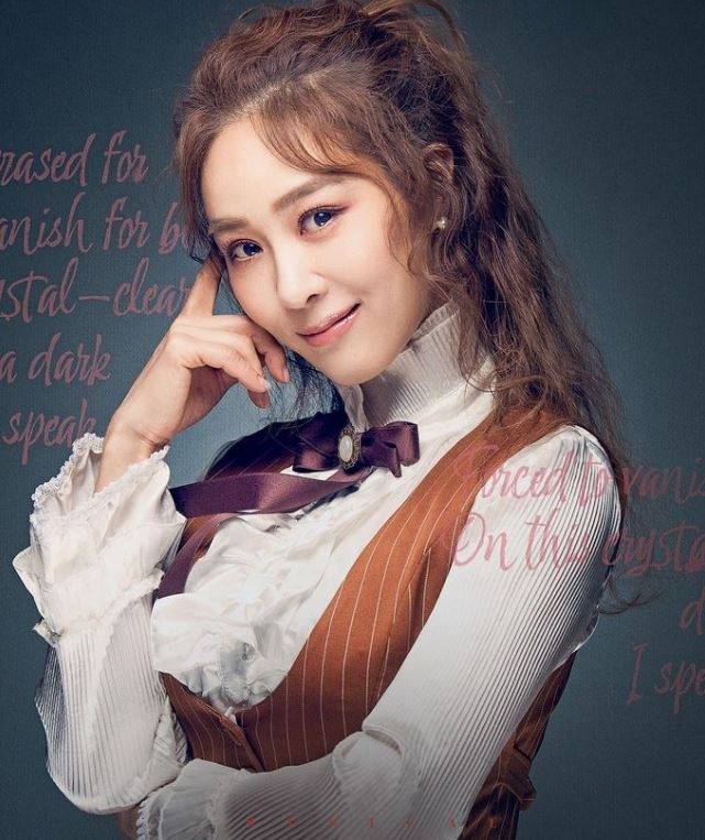 가수 겸 뮤지컬 배우 옥주현이 오는 29~31일 중국 상하이에서 팬미팅과 마스터클래스를 개최, 한국 뮤지컬의 위상을 전한다. 사진 | ㈜아떼오드