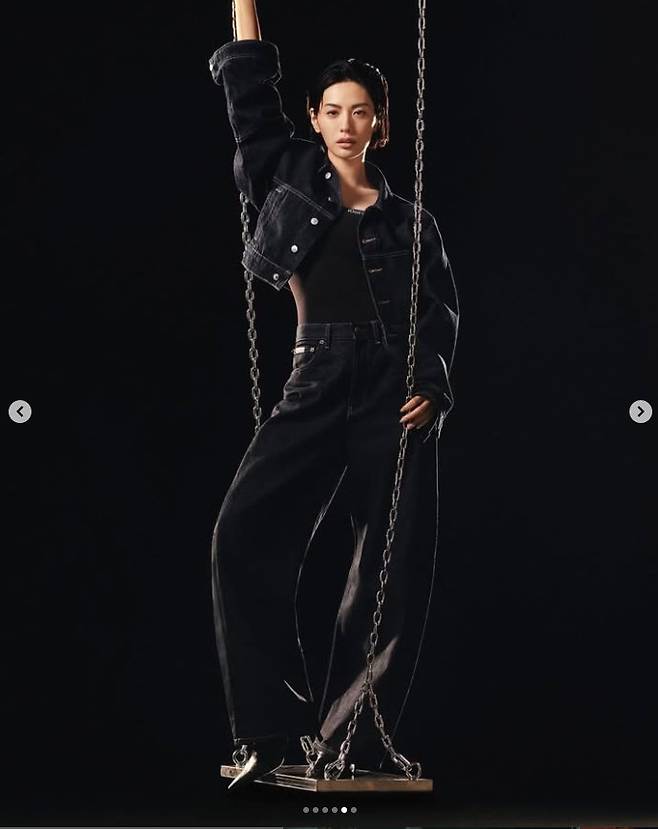 사진｜나나 인스타그램·캘빈클라인