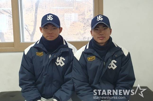 유신고 신재인(왼쪽)과 오재원. /사진=김동윤 기자