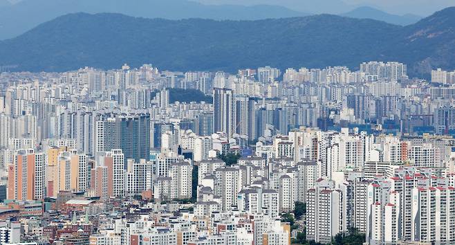 5일 서울 남산에서 바라본 서울 아파트 모습(사진=뉴시스)