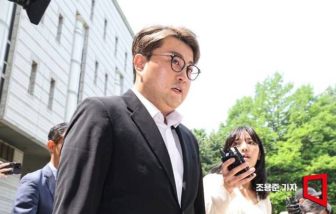 음주운전 뺑소니 혐의로 복역 중인 김호중이 최근 민영교도소인 소망교도소로 이감됐다는 소식이 전해지면서 민영교도소에 대한 관심이 커졌다.  조용준 기자