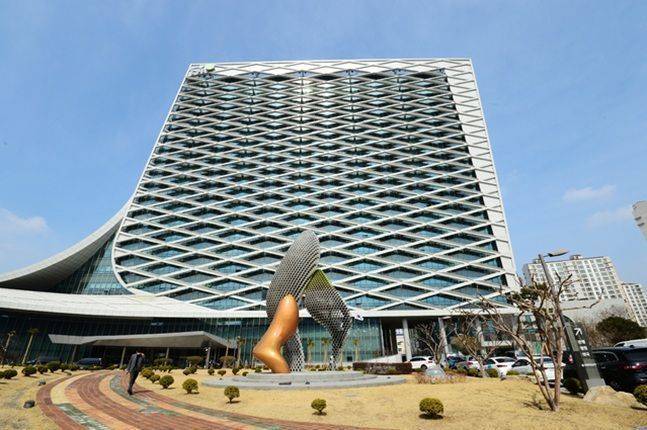 경남 진주시 소재 LH 본사 전경. ⓒ뉴시스
