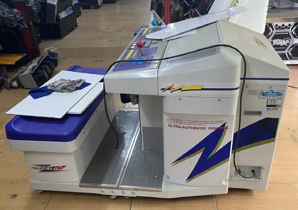 중국에서 보내준 메가로 50 아케이드 캐비닛