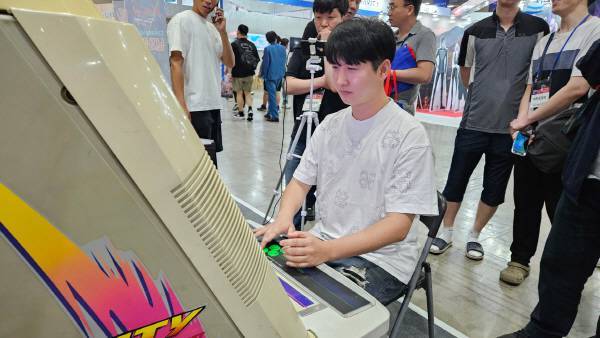 명실상부한 최강자 자리를 지키고 있는 딸기님