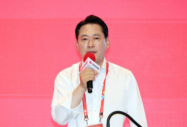▲ 국민의힘 장동혁 대표가 29일 인천국제공항공사 항공교육원에서 열린 2025 국민의힘 국회의원 연찬회에서 마무리 발언을 하고 있다. 연합뉴스