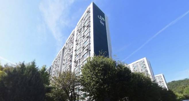 경기 광명시 하안동 ‘하안주공1단지’ 아파트의 모습. [네이버 거리뷰 캡처]