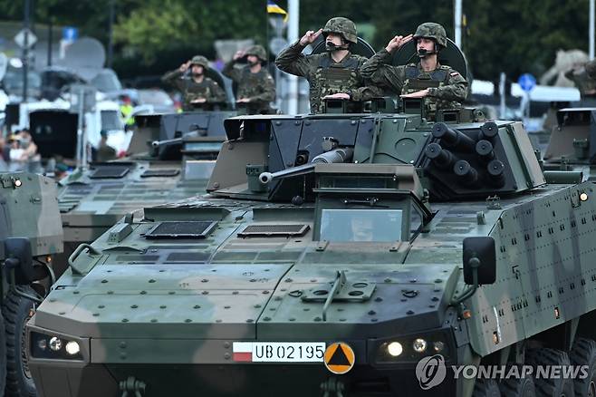 폴란드군 탱크 [EPA 연합뉴스 자료사진. 재판매 및 DB 금지]