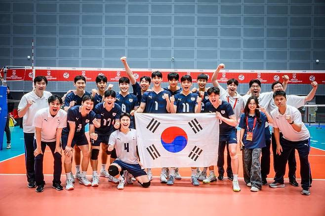 남자 배구 21세 이하 대표팀이 이집트를 꺾고 9~12위 결정전에 진출했다. (FIVB 홈페이지 캡처)