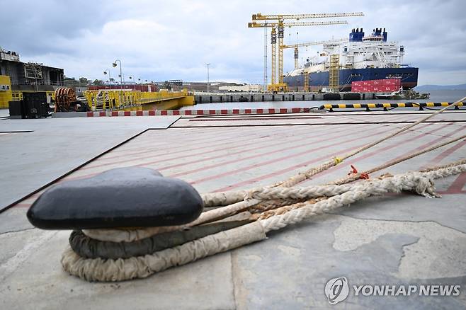 러시아 쇄빙 LNG 운반선 [EPA/크렘린풀 연합뉴스 자료사진. 재판매 및 DB 금지]