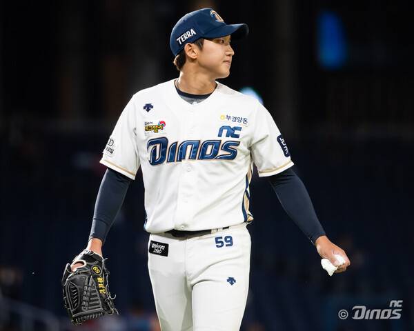 NC 다이노스 에이스 구창모가 비 FA 다년 계약을 체결했다(사진=NC)