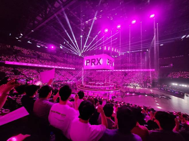 - PRX 선수들 입장&nbsp;