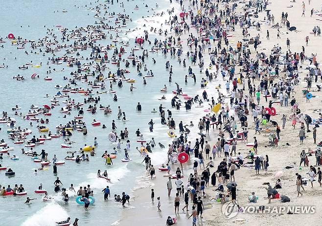 해운대 해수욕장 이달 3일 촬영된 모습. [손형주 기자 촬영]