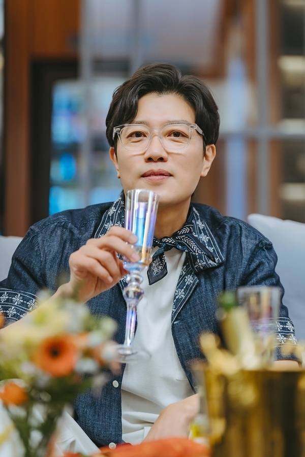 TV조선 컨피던스맨KR 스틸