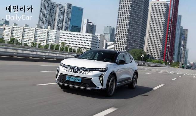르노 전기 SUV 세닉(Scenic) E-Tech