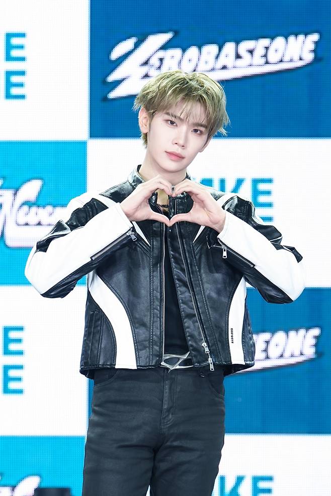 제로베이스원 김태래. 웨이크원 제공