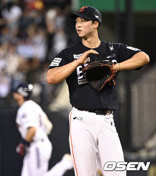 [OSEN=조은정 기자] 한화 엄상백. 2025.07.23 /cej@osen.co.kr