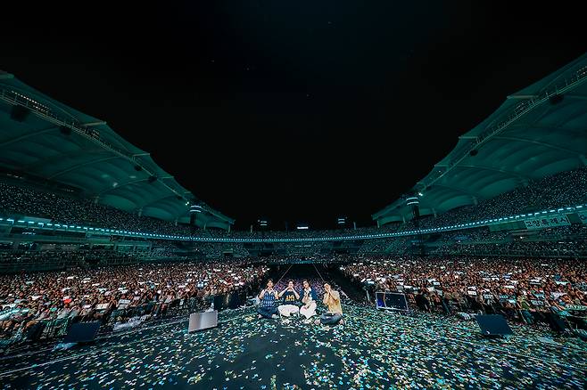 10주년 DAY6, 고양종합운동장 입성 "야외 공연 꿈, 마이데이 덕분"