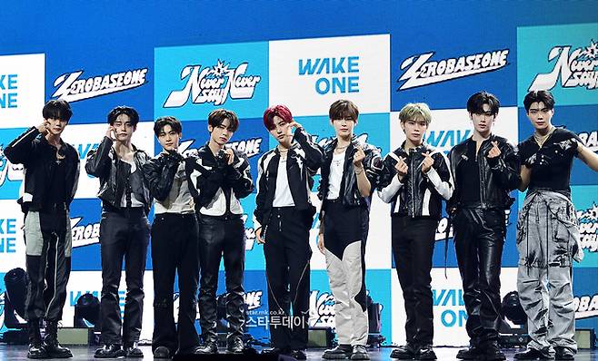 제로베이스원. 사진ㅣ강영국 기자