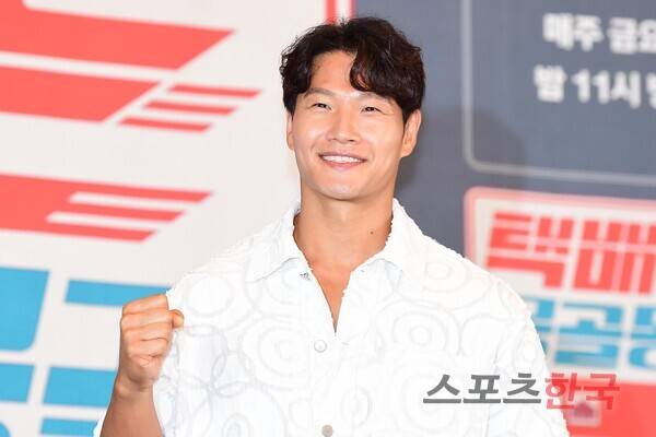 JTBC 신규 예능프로그램 '택배는 몽골몽골' 제작발표회에 참석한 김종국. ⓒ이혜영 기자 lhy@hankooki.com