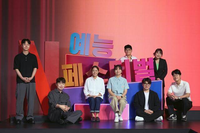 2일 서울 종로구에 위치한 JW메리어트 동대문 스퀘어 그랜드볼룸에서는 '넷플릭스 예능 페스티벌 2025' 기자간담회가 열렸다. 행사에는 황슬우 장호기 김예슬 김학민 김재원 정종연 이소민 김노은 PD와 유기환 디렉터가 참석했다. 넷플릭스 제공