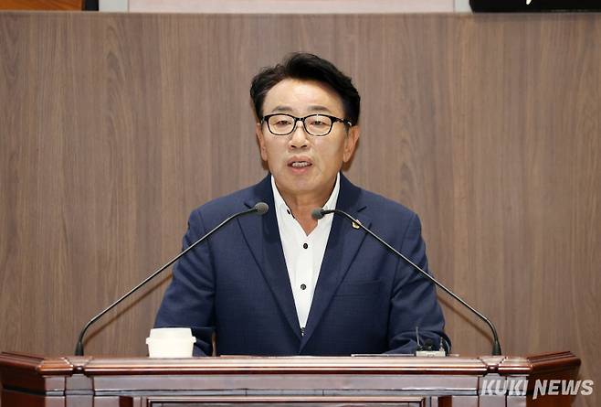 이철수 의원 5분 발언.