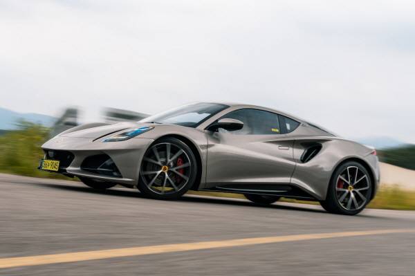 “월 100만원대로 에미라를”…로터스코리아, 무이자 할부 프로모션 [사진 제공=로터스코리아]