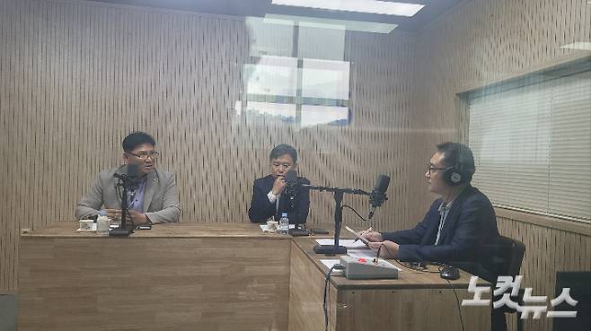 (왼쪽부터)유상용 충북도의원, 이상식 충북도의원, 김종현 앵커. 충북CBS