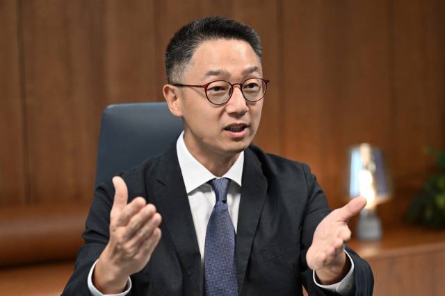 이지열 쿠시먼앤드웨이크필드 이사가 2일 서울 중구 쿠시먼앤드웨이크필드코리아에서 서울경제신문과 인터뷰를 하고 있다. 조태형 기자