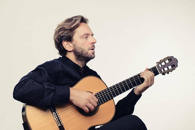 기타리스트 마르신 달라. / 사진제공. 뮤직앤아트컴퍼니.