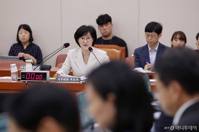 원민경 여성가족부 장관 후보자가 3일 오전 서울 여의도 국회 여성가족위원회에서 열린 인사청문회에서 발언하고 있다/사진=뉴스1 /사진=(서울=뉴스1) 신웅수 기자