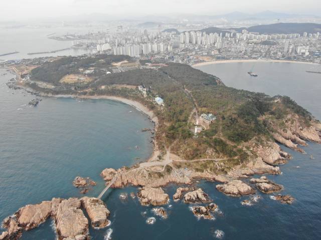 천혜의 절경을 자랑하는 울산 대왕암공원. 울산교육연수원 제공