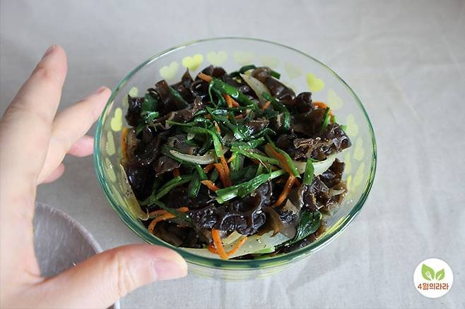 목이버섯볶음