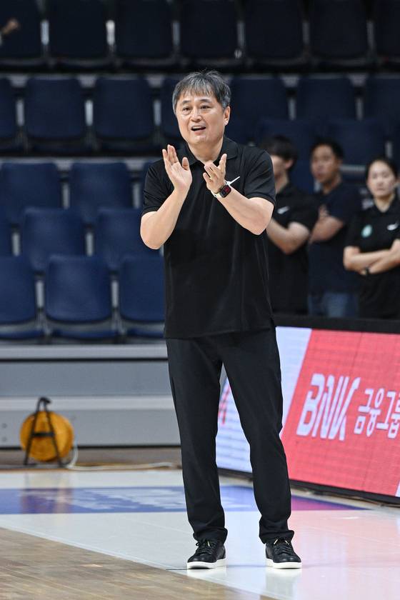 이상범 부천 하나은행 감독. (WKBL 제공)