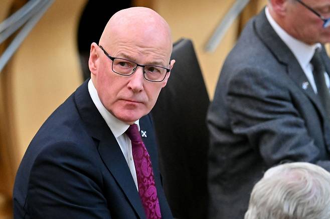 존 스위니 스코틀랜드 수반이 3일(현지시간) 스코틀랜드 의회에 참석하고 있다. AFP연합뉴스