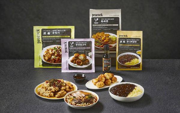 이마트가 서울 맛집 3곳과 함께 선보이는 간편식 5종.  이마트 제공