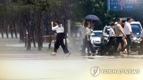올여름 폭우와 폭염 반복 [연합뉴스 제공]