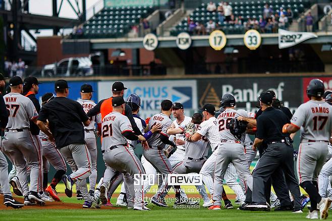 ▲ 3일(한국시간) 콜로라도 로키스와 샌프란시스코 자이언츠 경기에서 일어난 벤치클리어링.