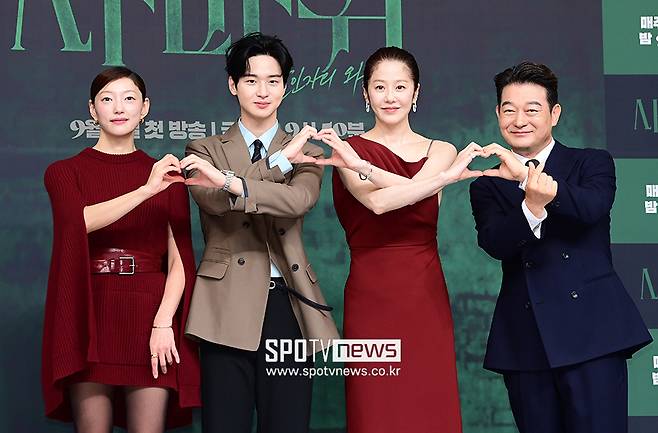 ▲ 이엘 장동윤 고현정 조성하(왼쪽부터). ⓒ스포티비뉴스DB