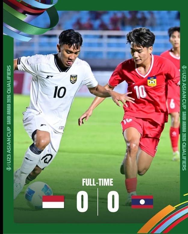 ▲ 인도네시아는 3일(한국시간) 인도네시아 시도아르조의 겔로라 델타 스타디움에서 열린 아시아축구연맹(AFC) U-23 예선 첫 경기에서 라오스와 0-0으로 비겼다. 객관적 전력에서 앞선 것으로 평가받은 데다 안방에서 열리는 만큼 인도네시아의 무난한 승리가 예상됐으나 라오스의 끈덕진 수비와 주전 수문장 콥 로크파팁 선방에 허를 찔렸다. ⓒ AFC SNS