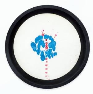 커피필터 드로잉 ‘무제’(1994). /크리스토퍼 버크